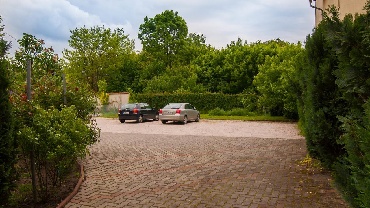 Hotel Harka Harkány Buitenkant foto